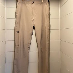 North Face Paramount active pants